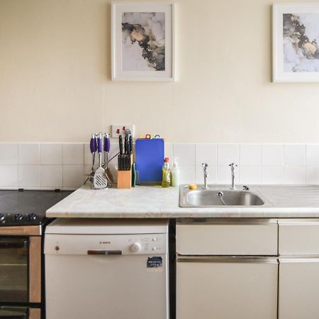 ライム・レジスFlat 3, St Agnes Houseアパートメント エクステリア 写真