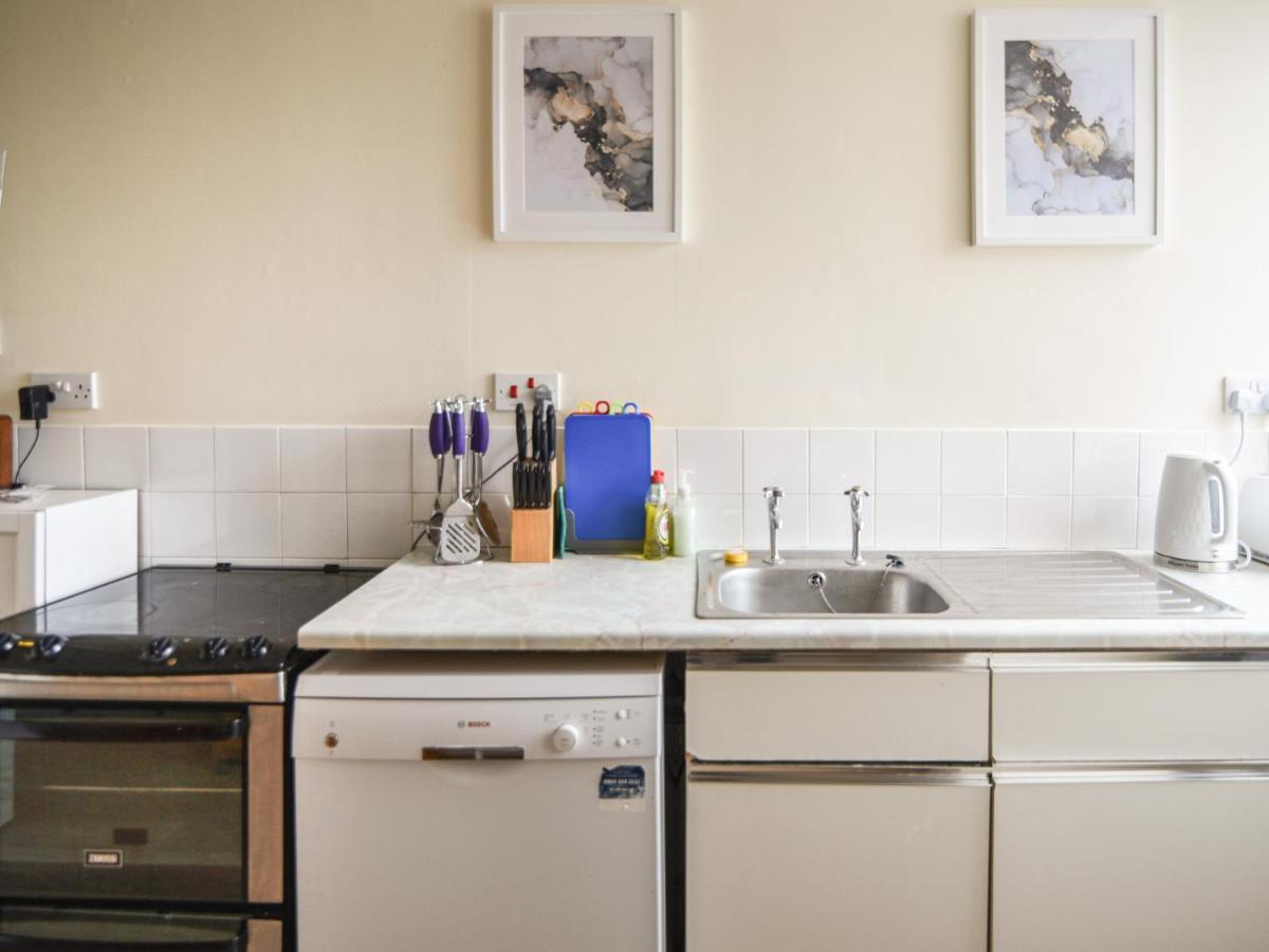 ライム・レジスFlat 3, St Agnes Houseアパートメント エクステリア 写真