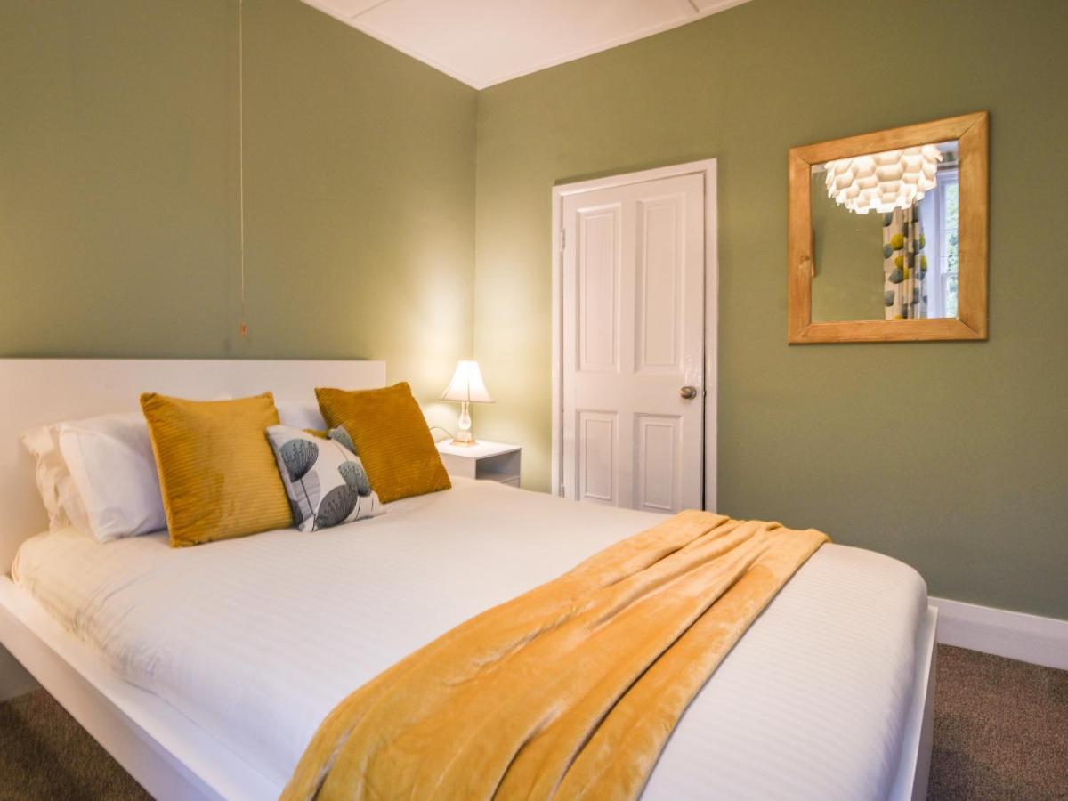 ライム・レジスFlat 3, St Agnes Houseアパートメント エクステリア 写真