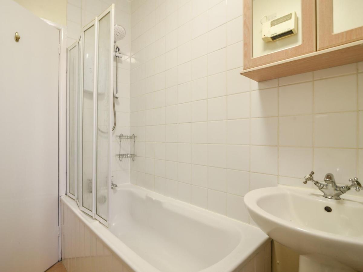 ライム・レジスFlat 3, St Agnes Houseアパートメント エクステリア 写真